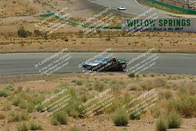 media/May-31-2025-CalClub SCCA (Sat) [[2c1a04e1ee]]/Qualifying/Group 4/Turn 4/